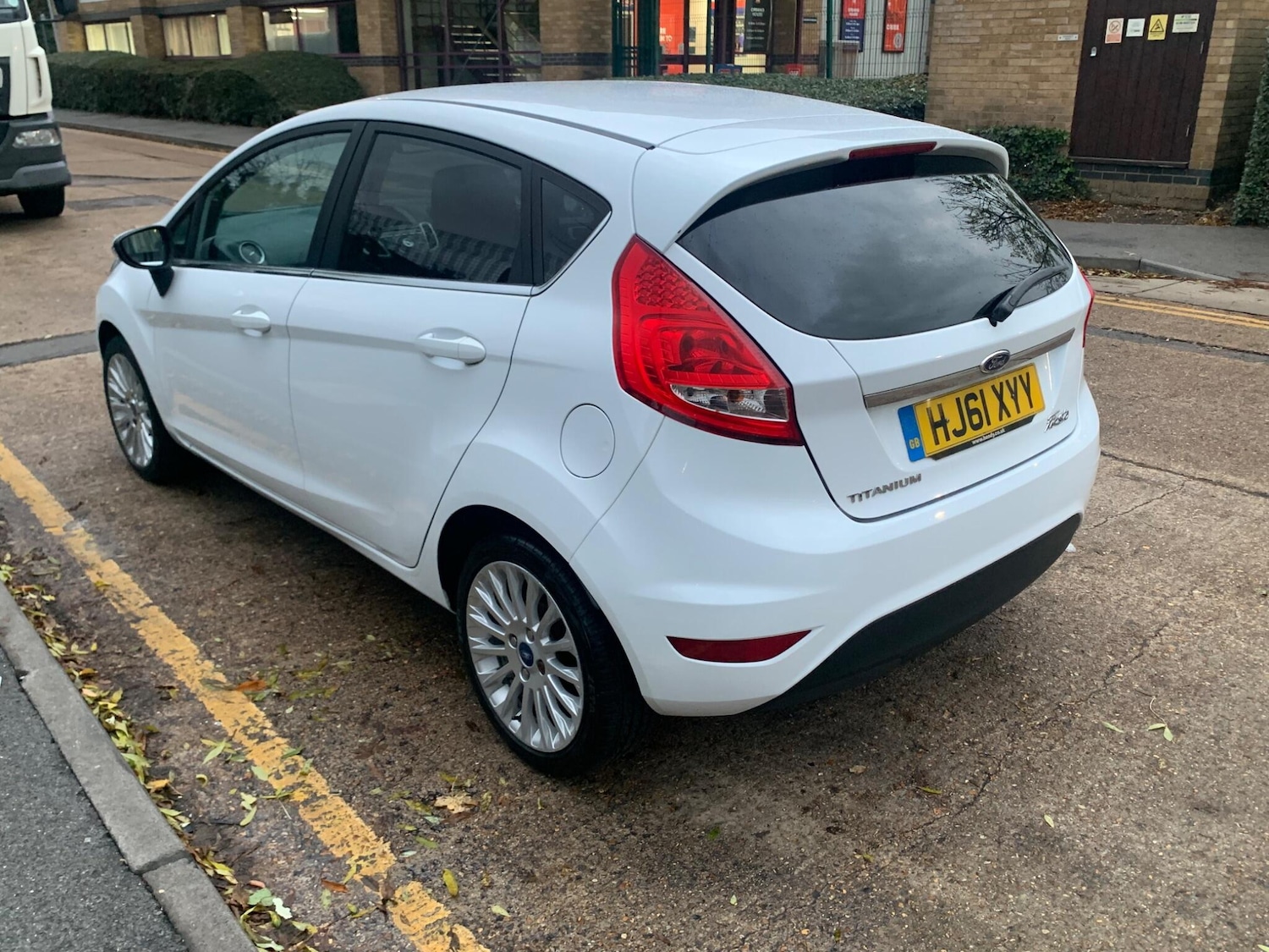 Used Ford Fiesta 2011 for sale - 76441256: Photo 7