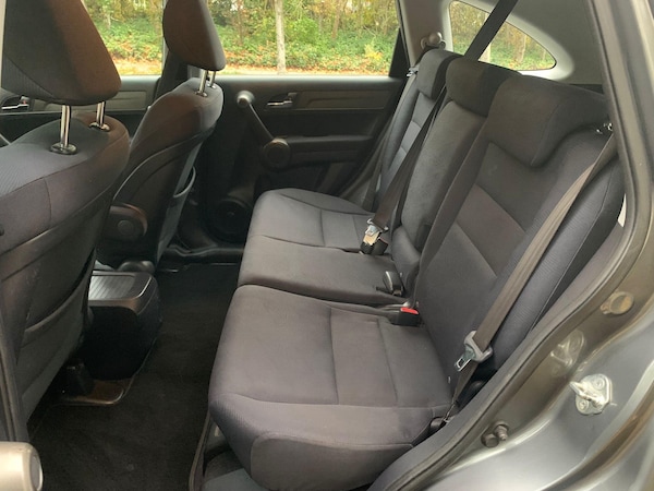 Used Honda CR-V 2010 for sale - 76270976: Photo 19