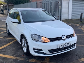 Used Volkswagen Golf 2015 for sale - 77016778: Photo