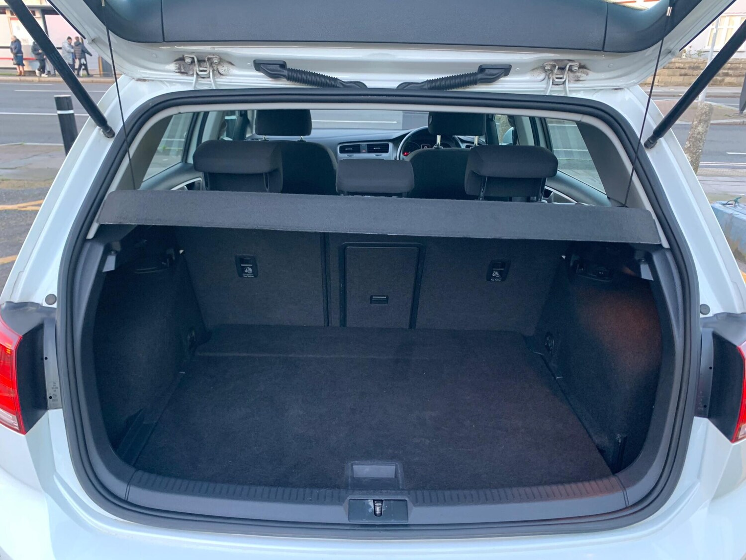 Used Volkswagen Golf 2015 for sale - 77574625: Photo 25