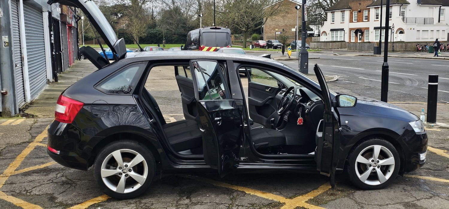 Used Skoda Rapid Spaceback 2015 for sale - 76898953: Photo 10