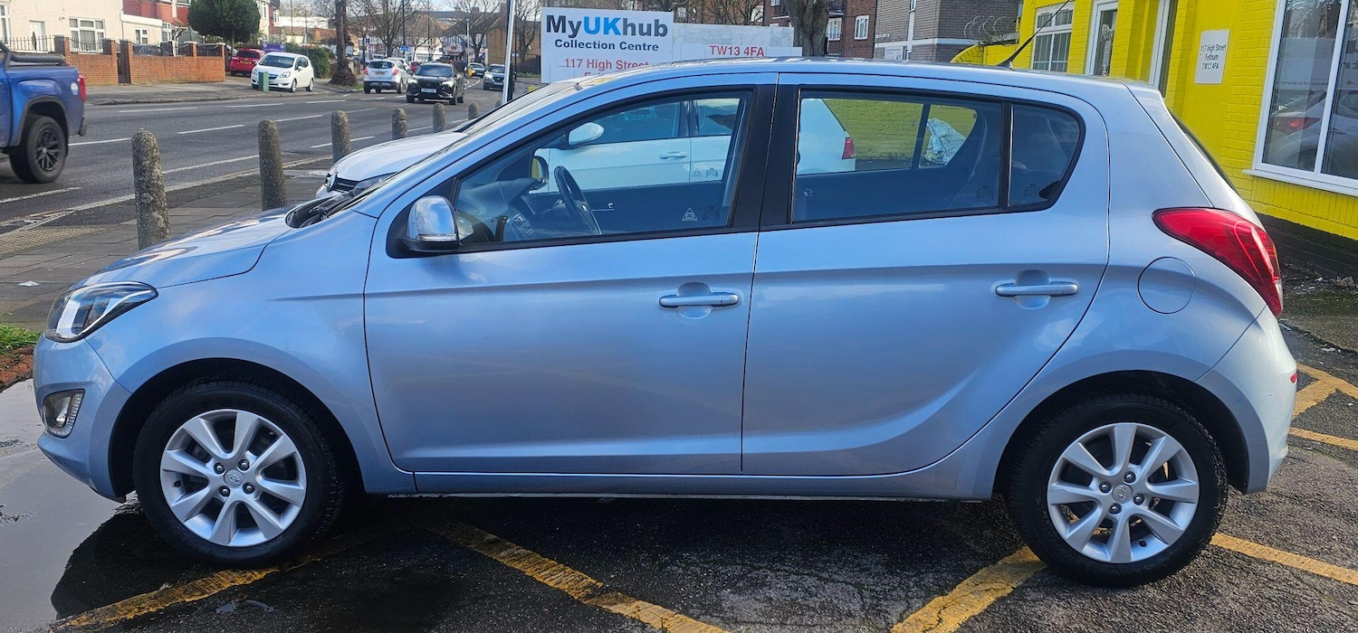 Used Hyundai i20 2014 for sale - 77575409: Photo 4