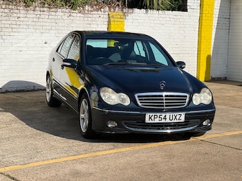 Used Mercedes-Benz C-Class 2004 for sale - 75839466: Photo