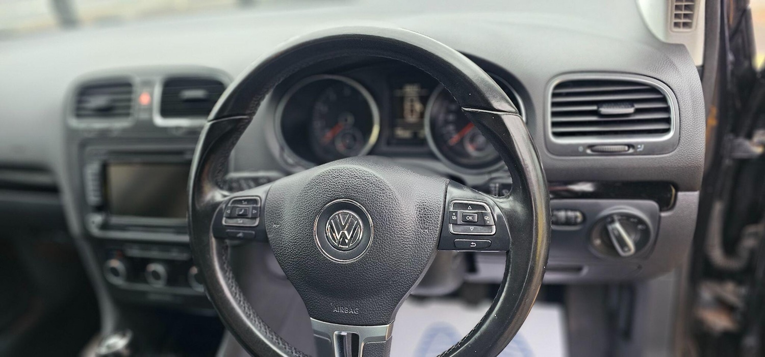 Used Volkswagen Golf 2011 for sale - 77143561: Photo 11