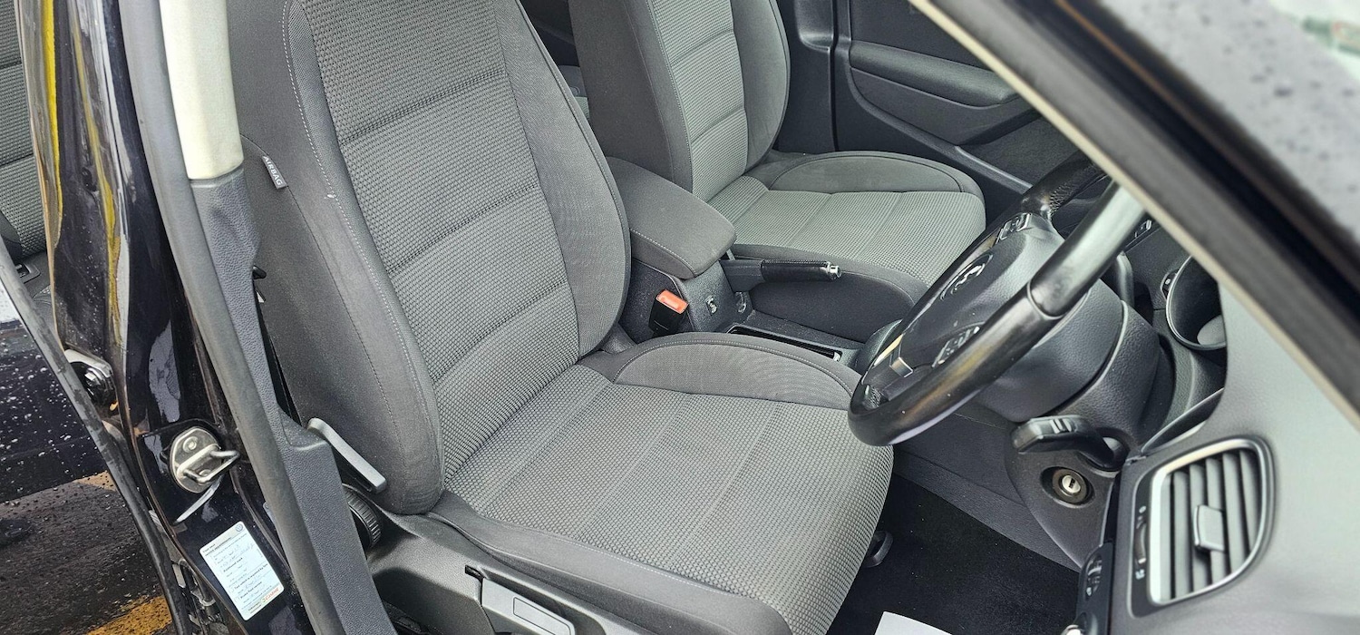 Used Volkswagen Golf 2011 for sale - 77143561: Photo 14