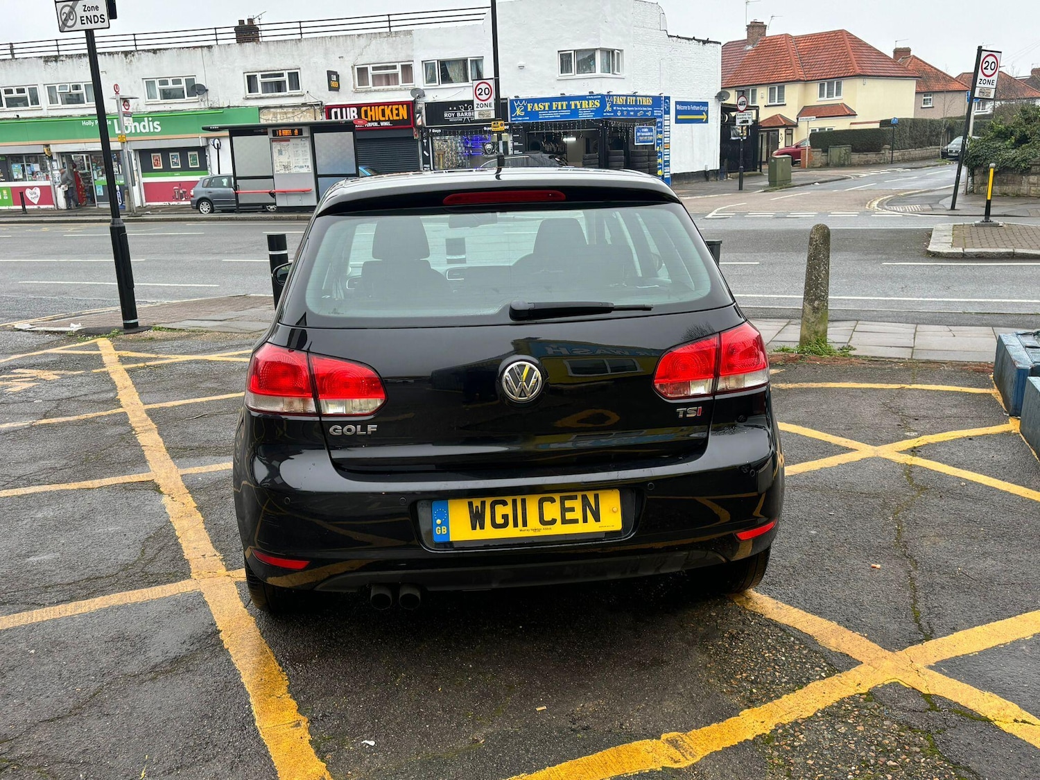 Used Volkswagen Golf 2011 for sale - 77143561: Photo 3