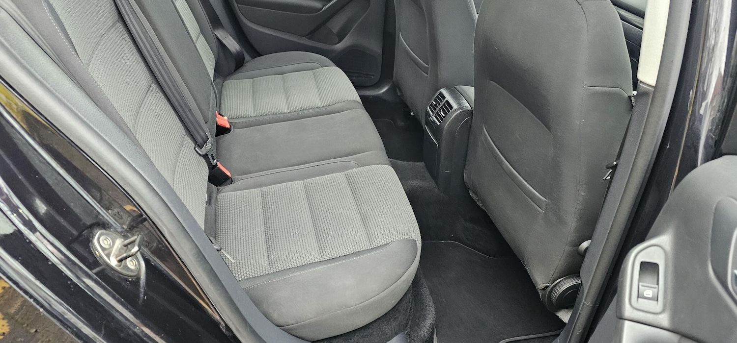 Used Volkswagen Golf 2011 for sale - 77143561: Photo 7