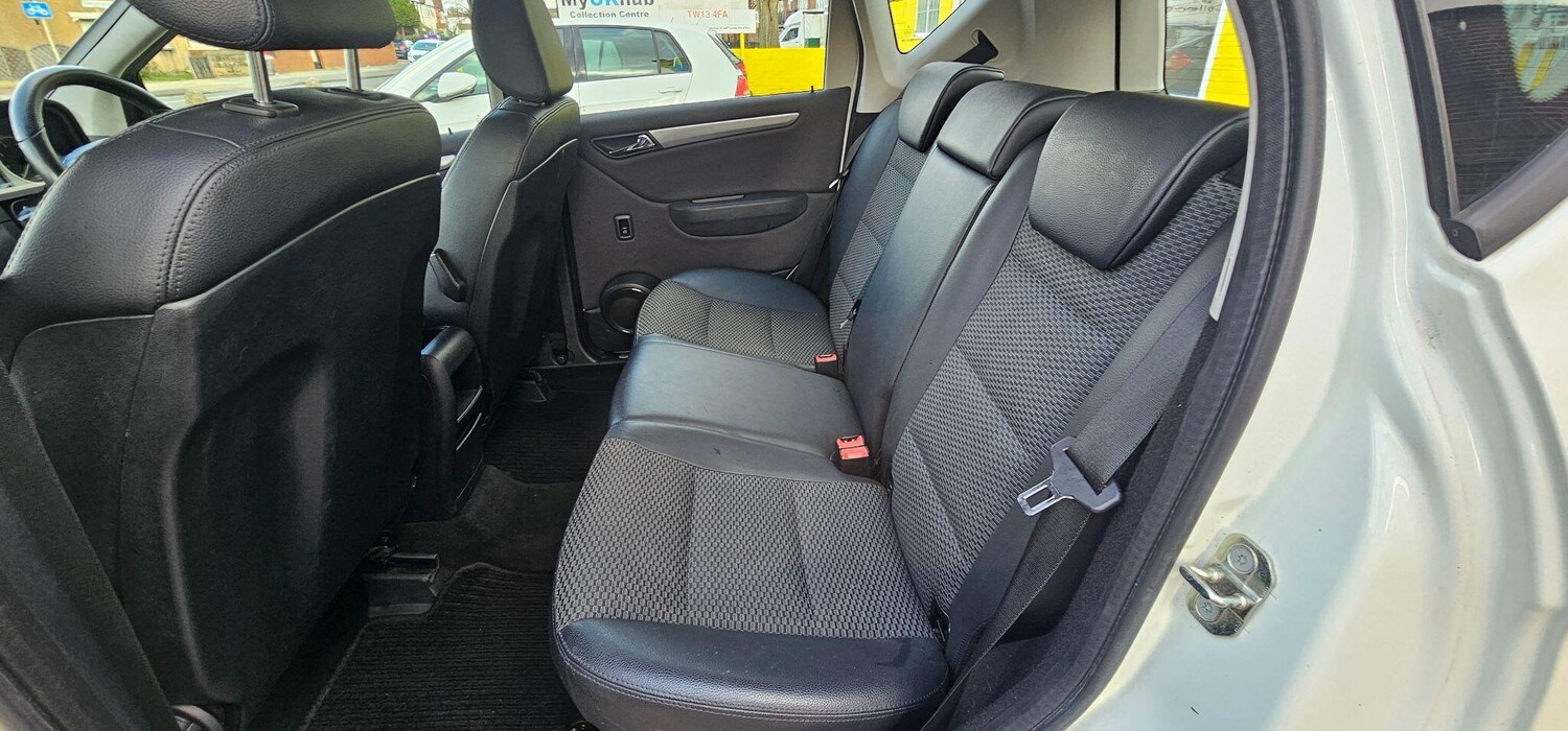 Used Mercedes-Benz A-Class 2010 for sale - 77575011: Photo 18