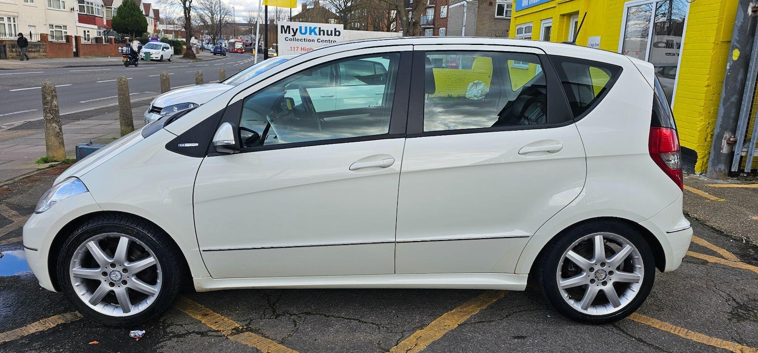 Used Mercedes-Benz A-Class 2010 for sale - 77575011: Photo 4