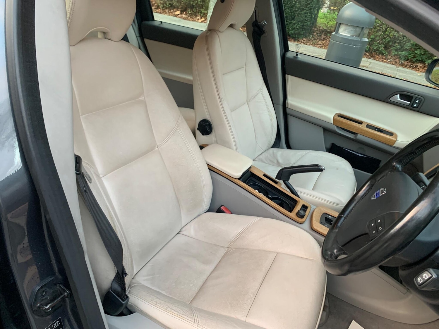 Used Volvo V50 2009 for sale - 76632905: Photo 14