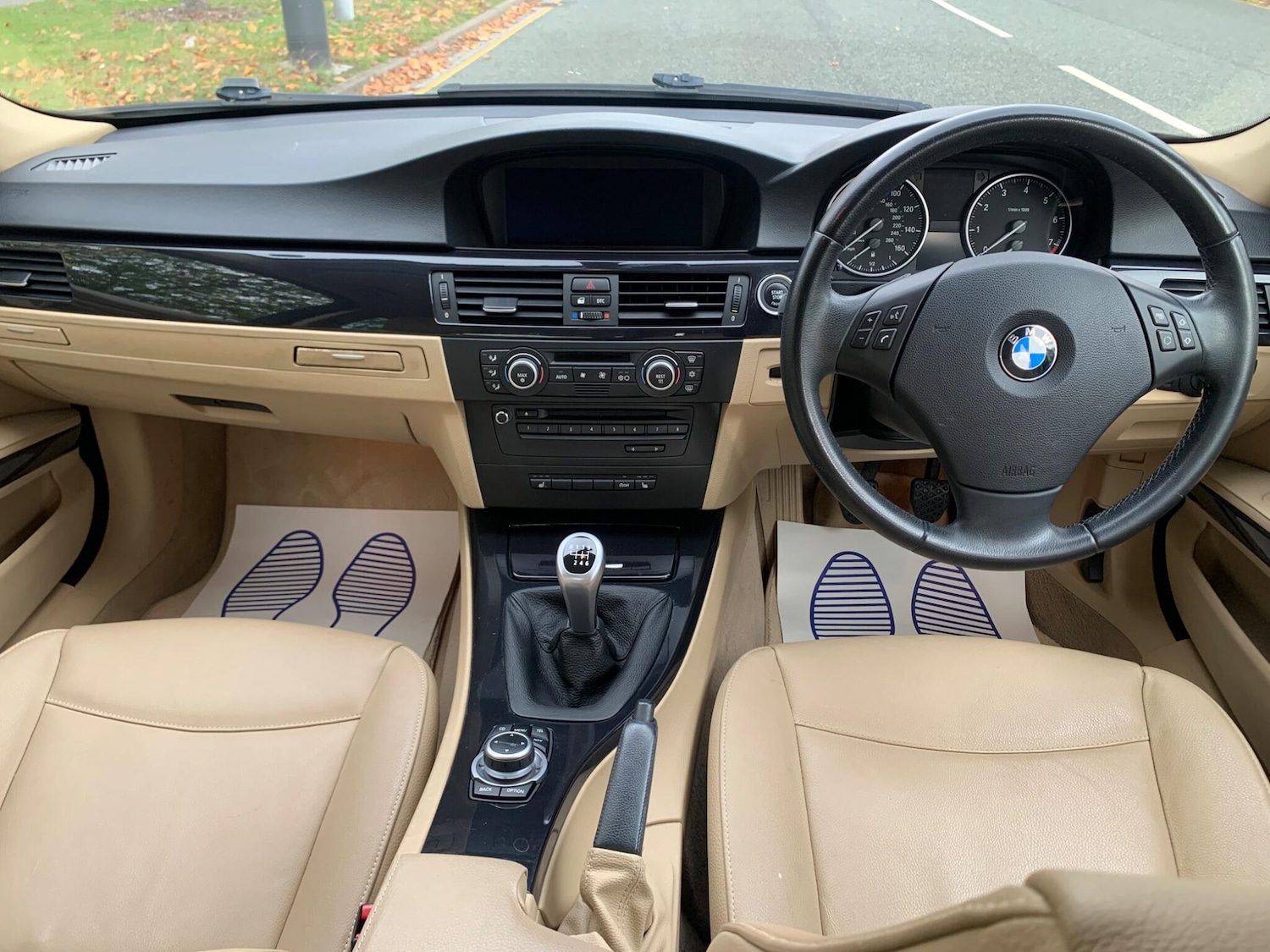 Used BMW 3 Series 2010 for sale - 76380984: Photo 27