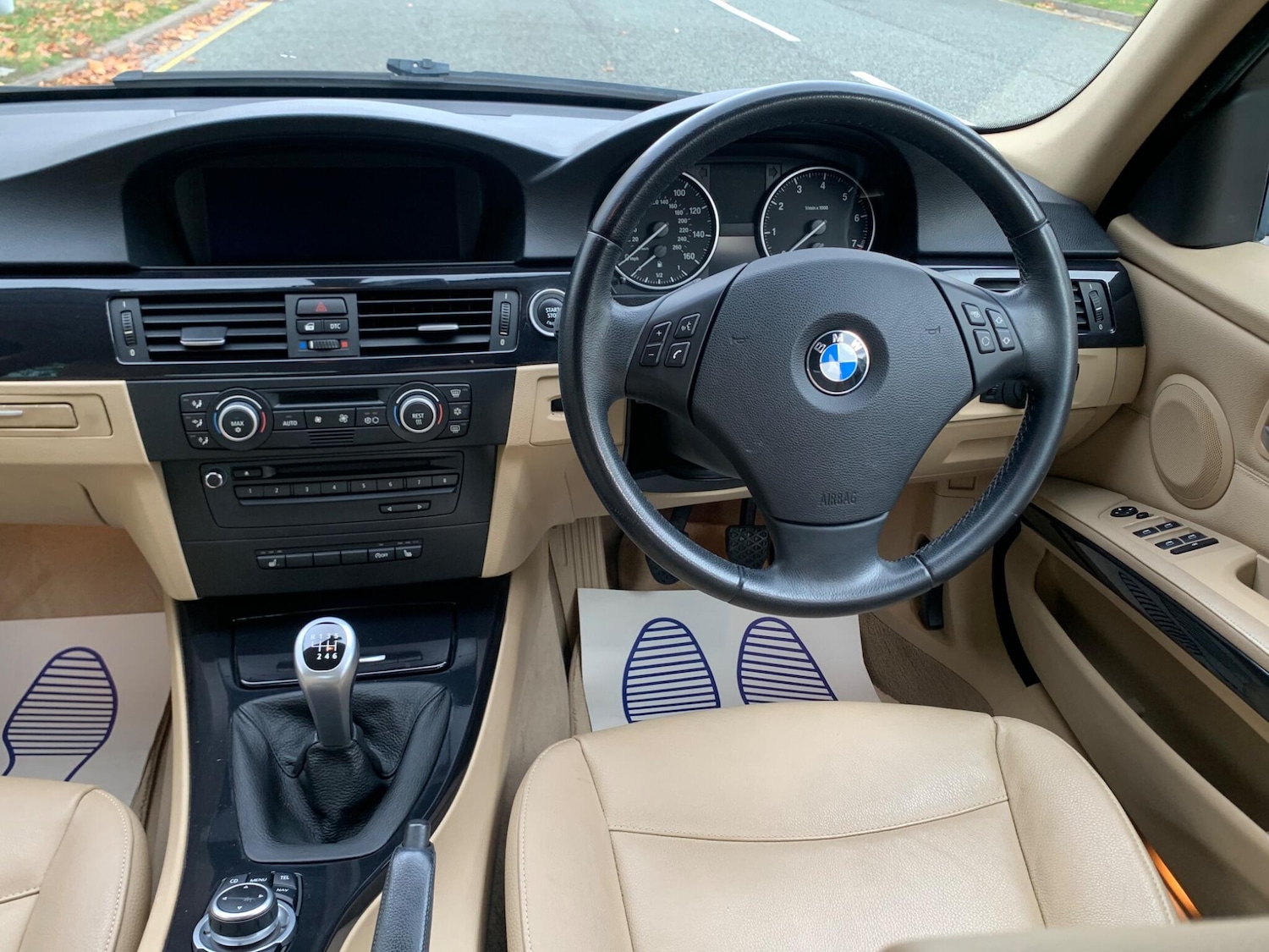 Used BMW 3 Series 2010 for sale - 76380984: Photo 28