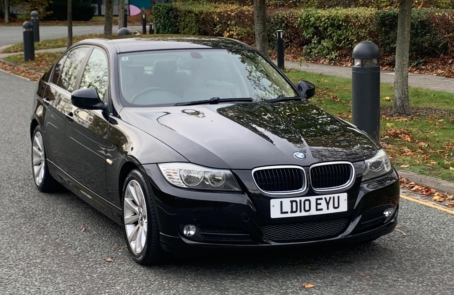 Used BMW 3 Series 2010 for sale - 76380984: Photo 3