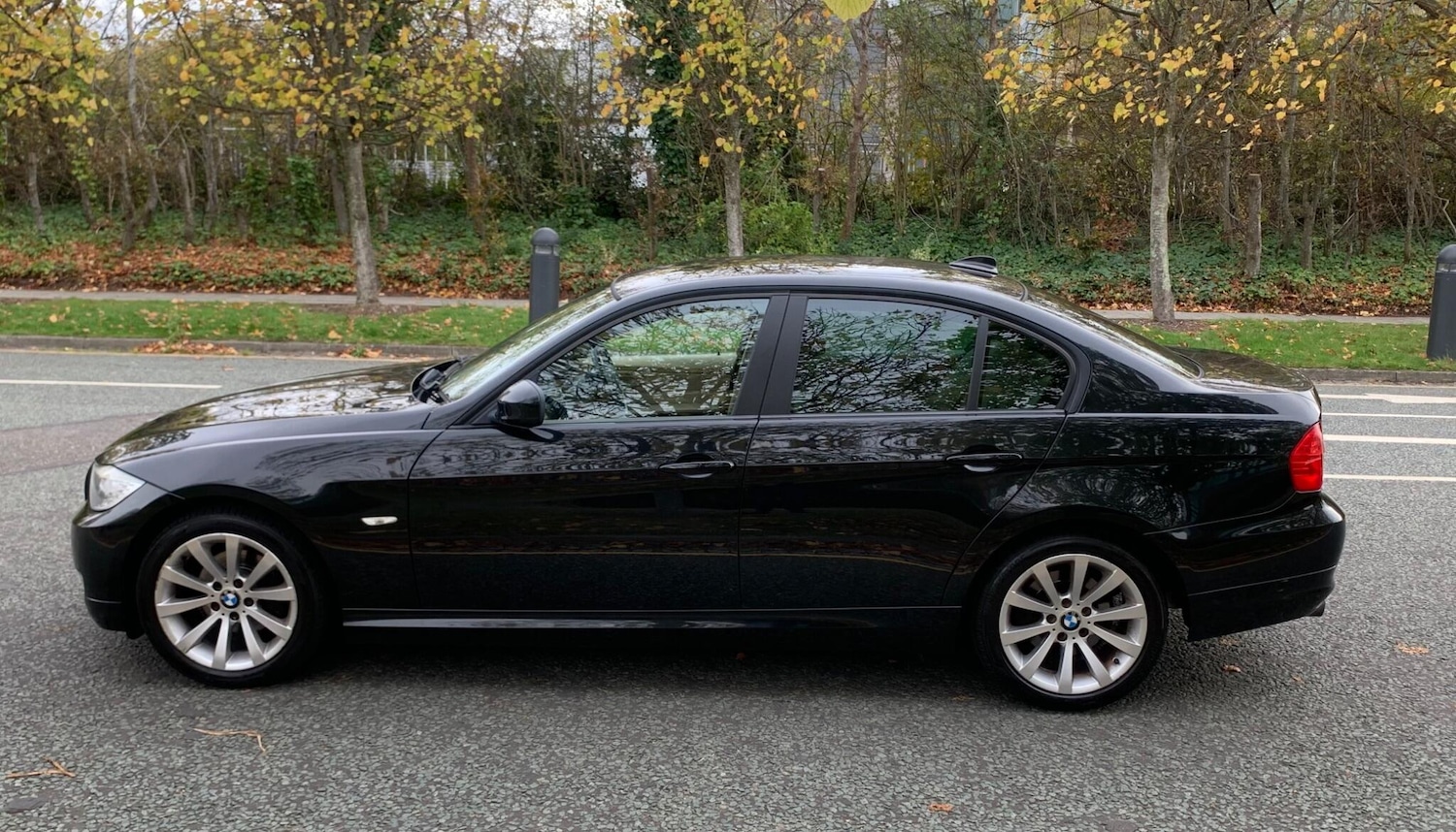 Used BMW 3 Series 2010 for sale - 76380984: Photo 8