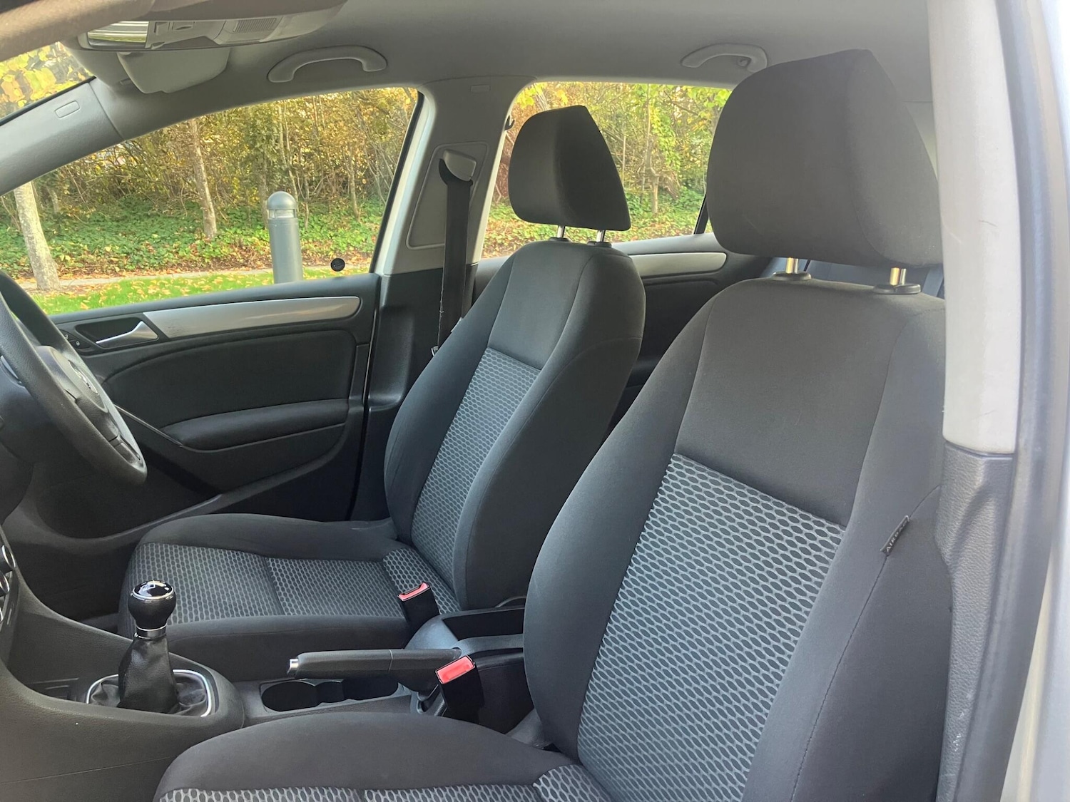 Used Volkswagen Golf 2011 for sale - 76239043: Photo 20