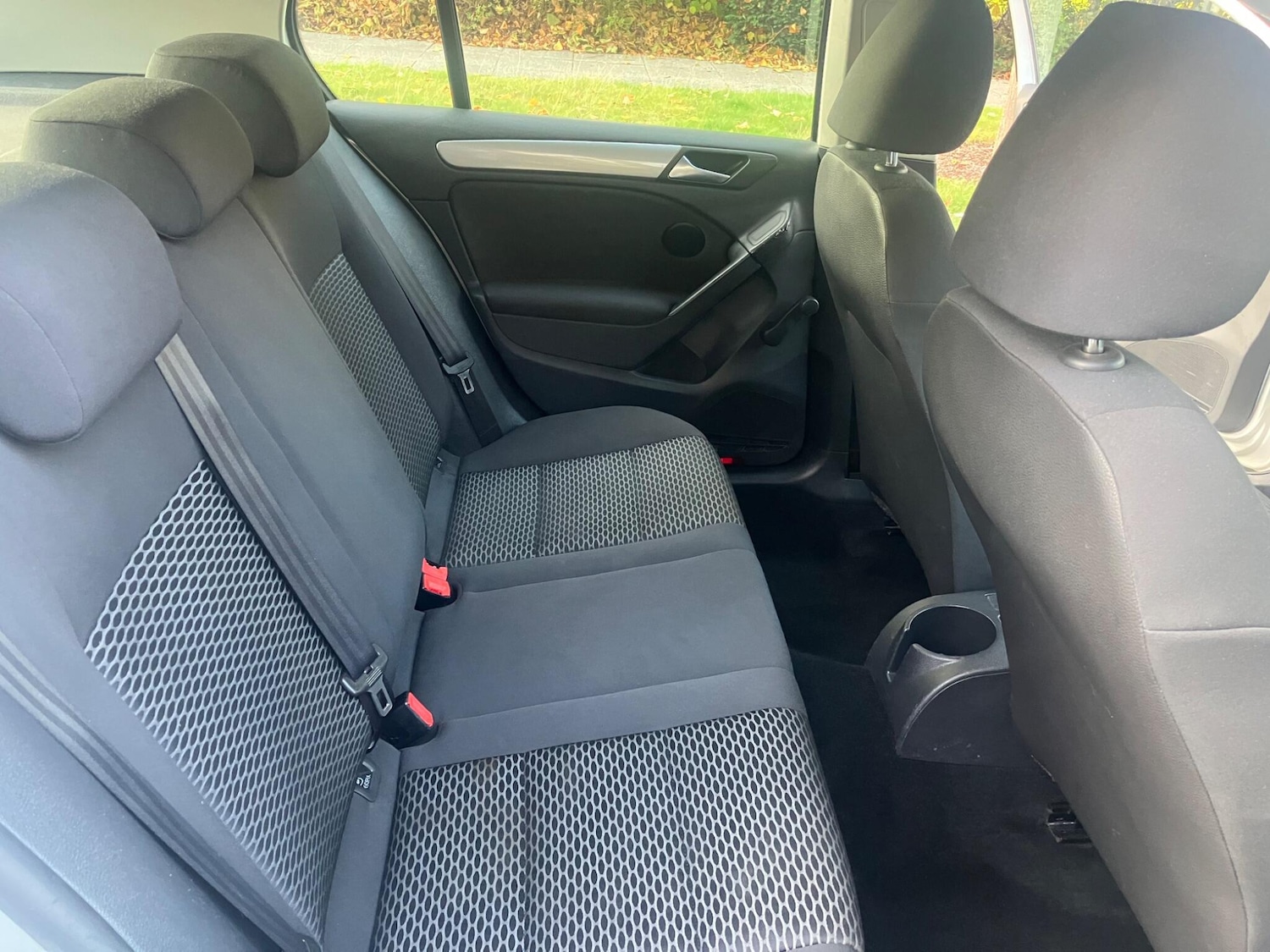 Used Volkswagen Golf 2011 for sale - 76239043: Photo 23