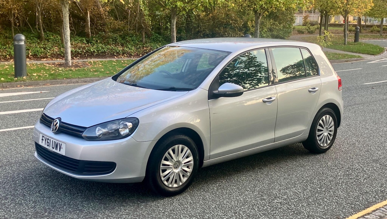 Used Volkswagen Golf 2011 for sale - 76239043: Photo 5