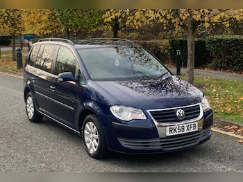 Used Volkswagen Touran 2008 for sale - 76398466: Photo