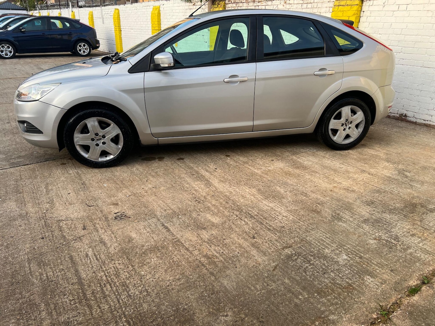 Used Ford Focus 2009 for sale - 76137239: Photo 12
