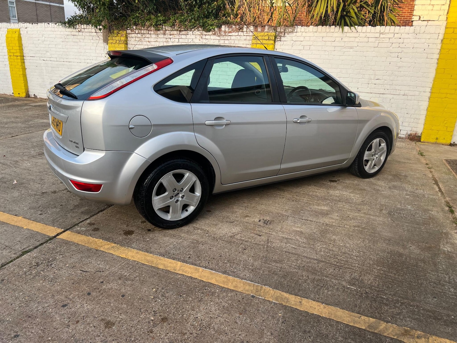 Used Ford Focus 2009 for sale - 76137239: Photo 16
