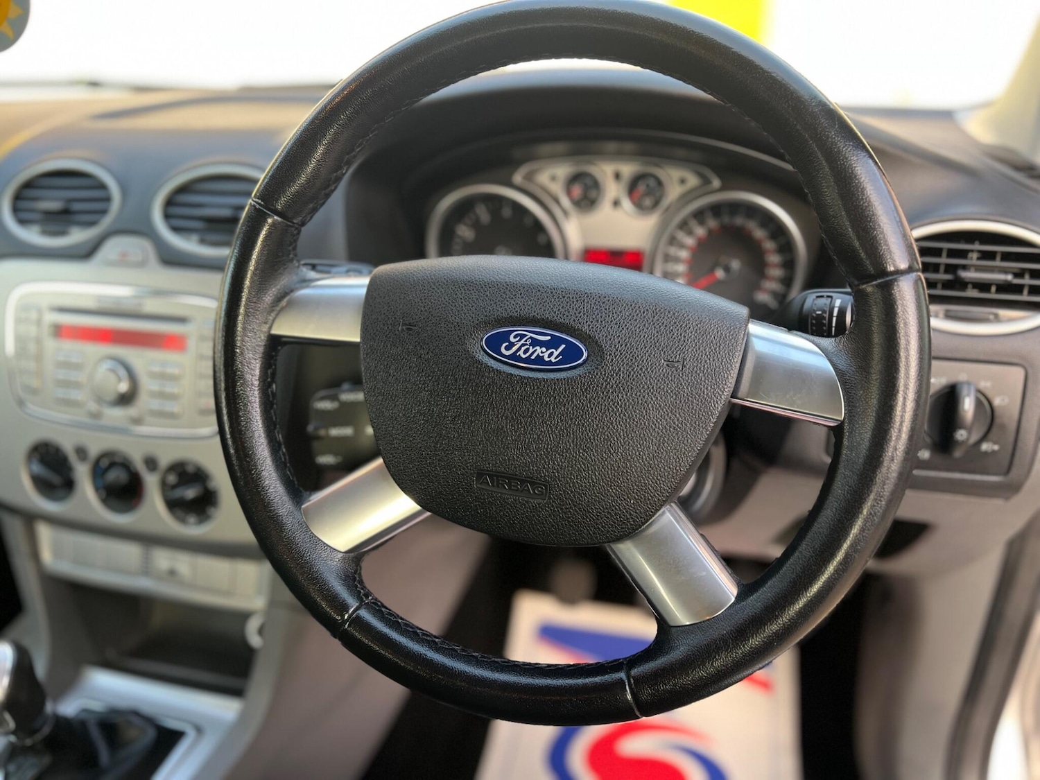 Used Ford Focus 2009 for sale - 76137239: Photo 27