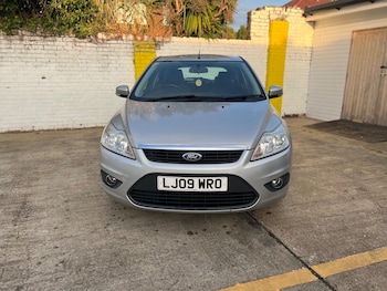 Used Ford Focus 2009 for sale - 76137239: Photo