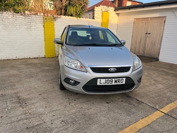Used Ford Focus 2009 for sale - 76137239: Photo