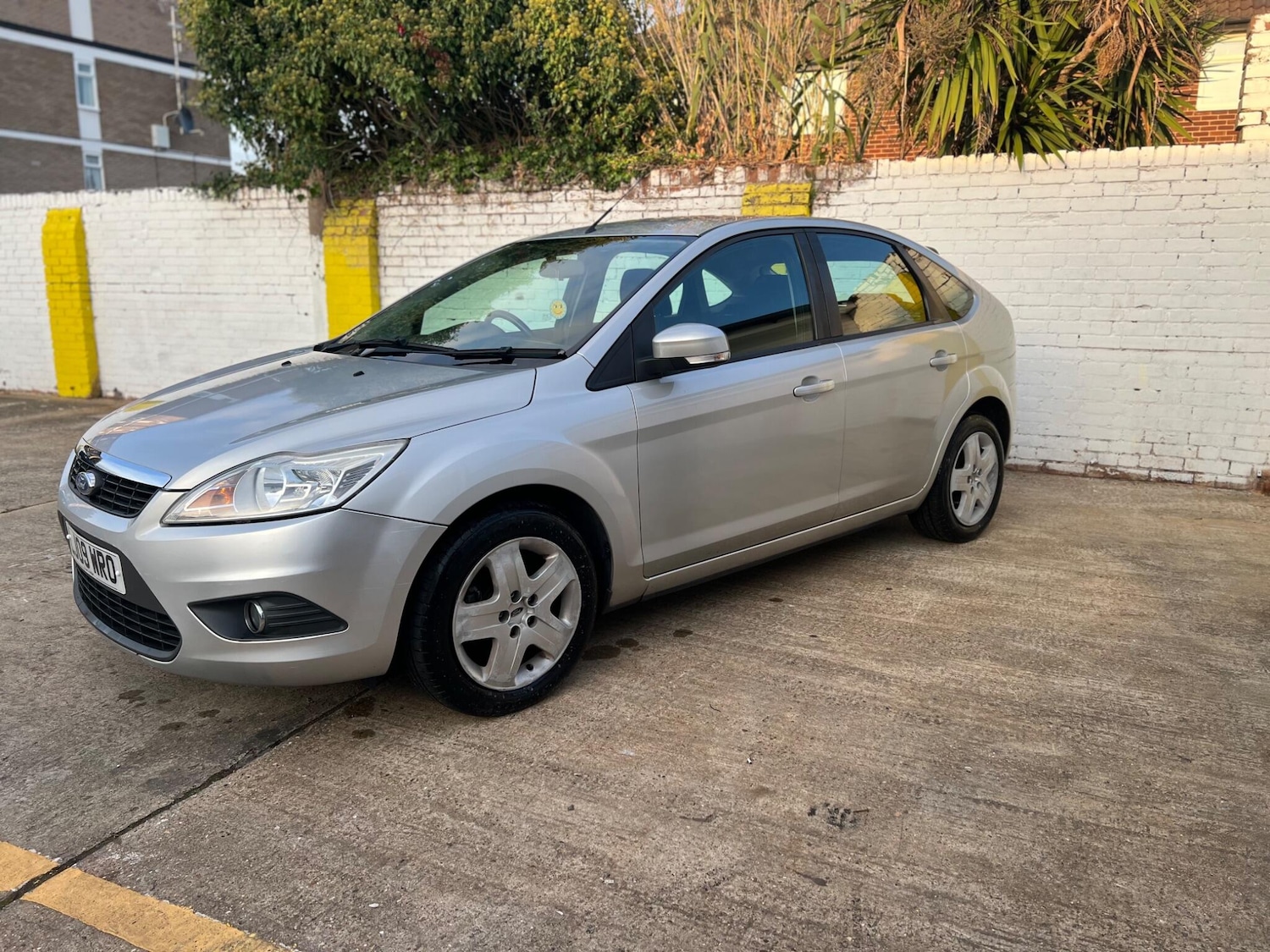 Used Ford Focus 2009 for sale - 76137239: Photo 8
