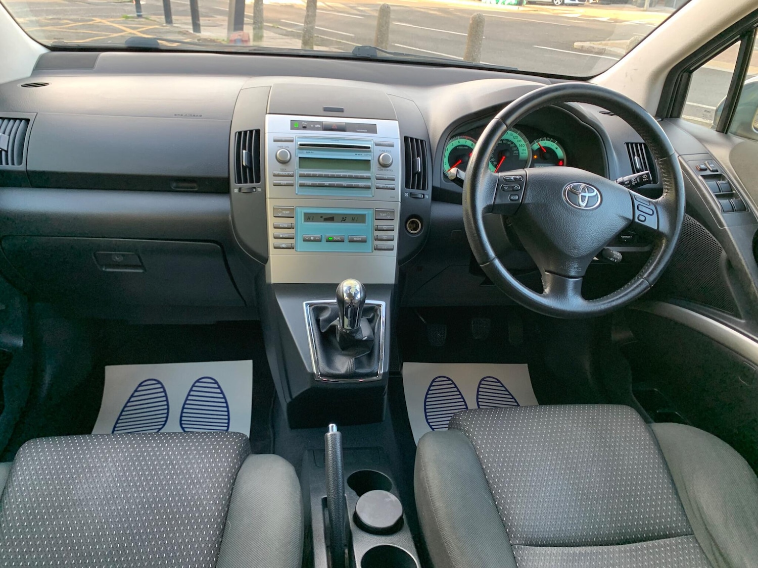 Used Toyota Corolla Verso 2008 for sale - 76701107: Photo 23