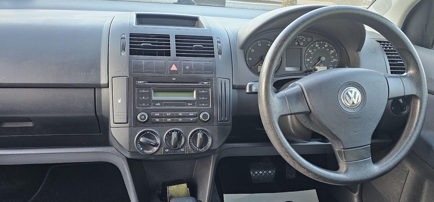 Used Volkswagen Polo 2008 for sale - 77144022: Photo 18