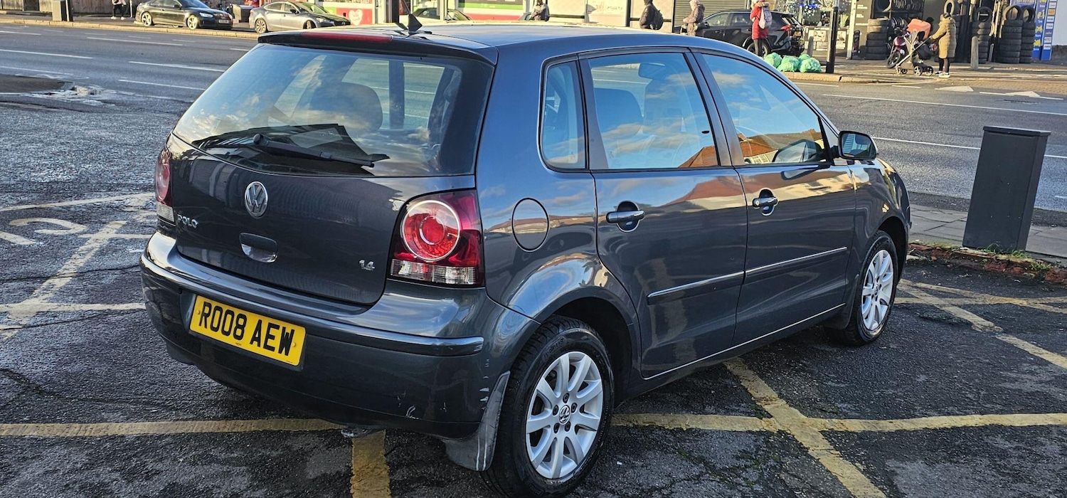 Used Volkswagen Polo 2008 for sale - 77144022: Photo 8