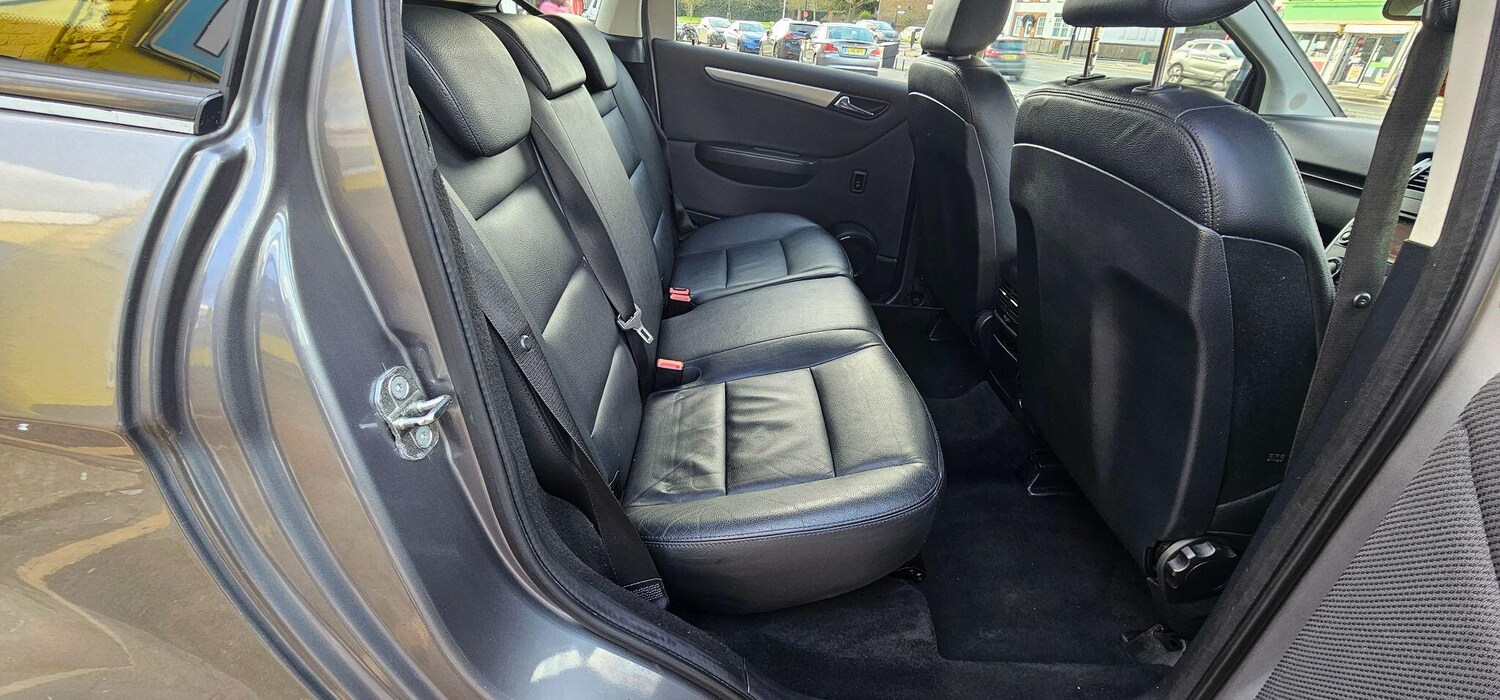 Used Mercedes-Benz B Class 2010 for sale - 77575074: Photo 15