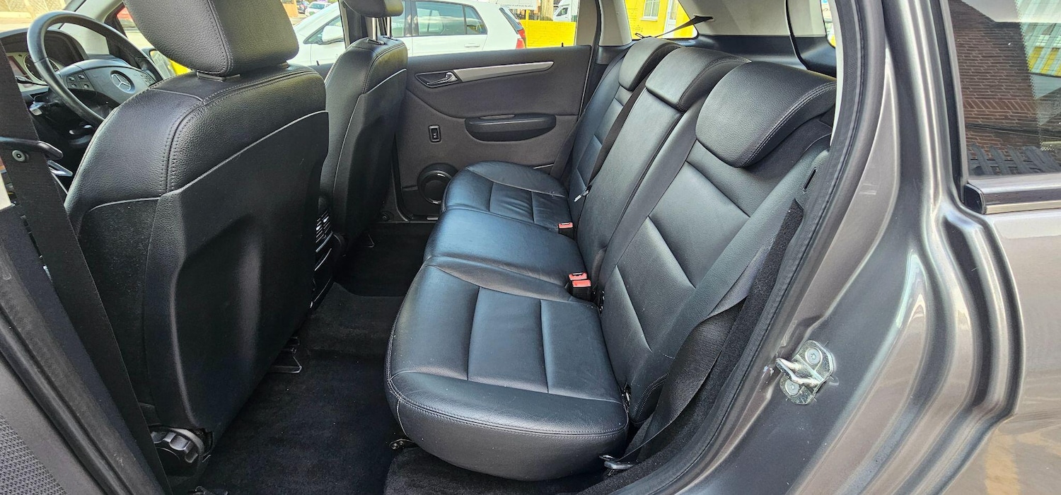 Used Mercedes-Benz B Class 2010 for sale - 77575074: Photo 16