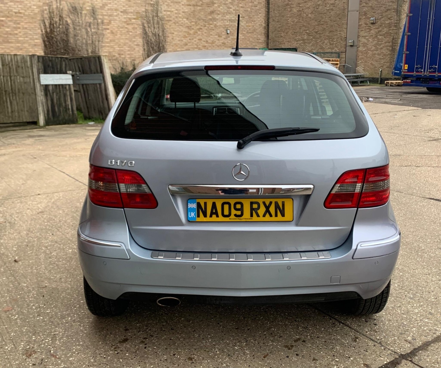 Used Mercedes-Benz B Class 2009 for sale - 77040110: Photo 11