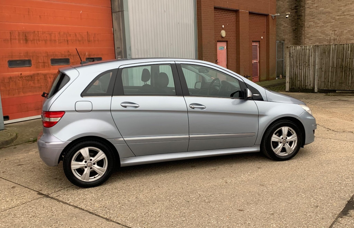 Used Mercedes-Benz B Class 2009 for sale - 77040110: Photo 13