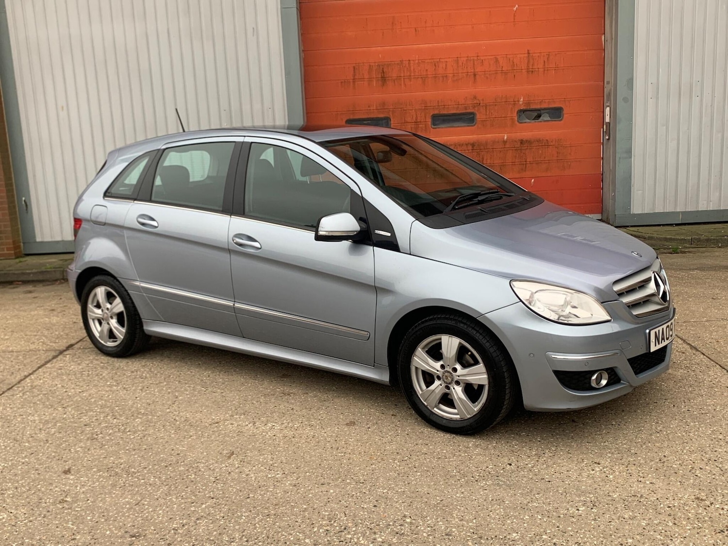 Used Mercedes-Benz B Class 2009 for sale - 77040110: Photo 15