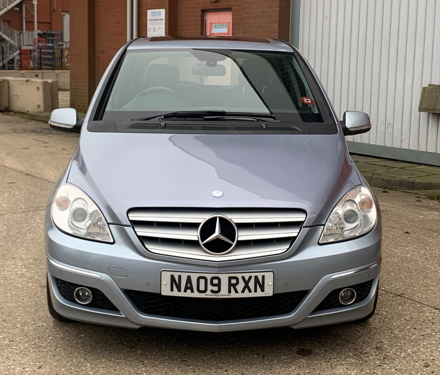 Used Mercedes-Benz B Class 2009 for sale - 77040110: Photo 5