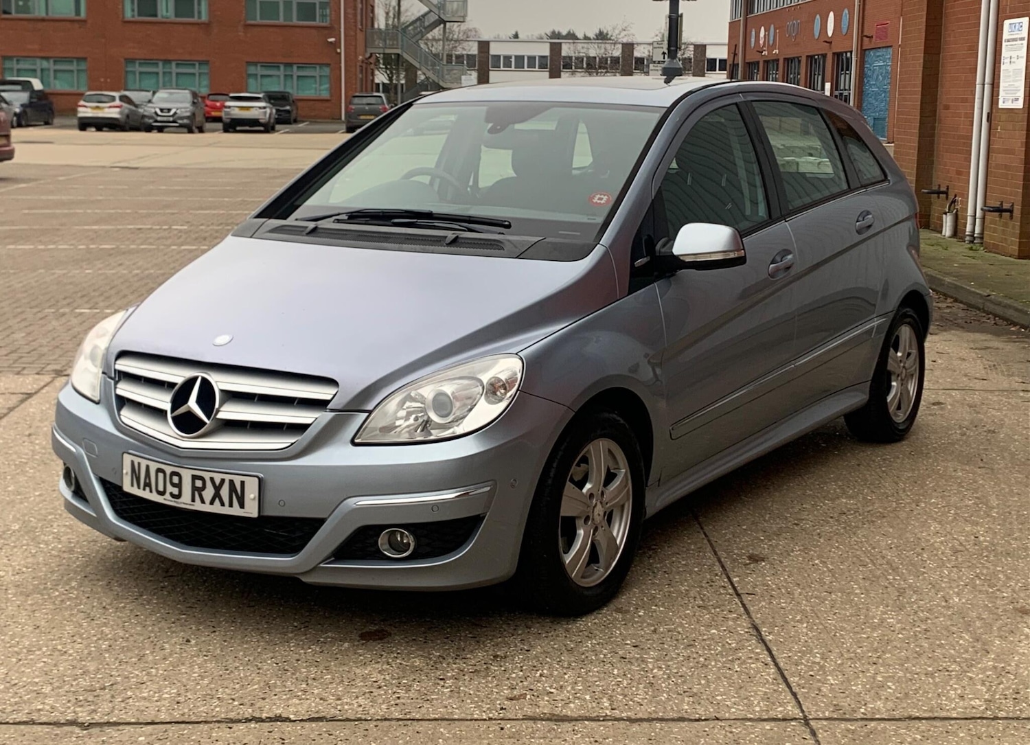 Used Mercedes-Benz B Class 2009 for sale - 77040110: Photo 6