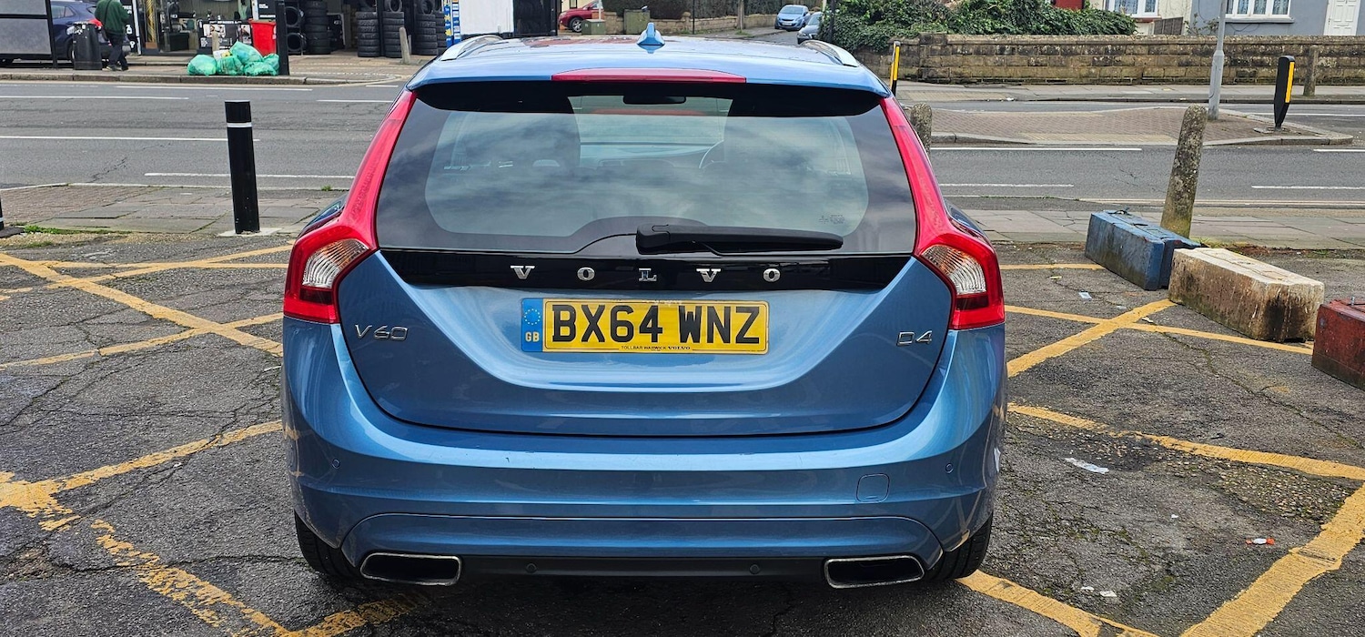 Used Volvo V60 2014 for sale - 77637468: Photo 5