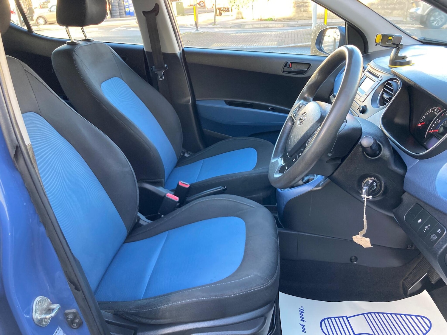 Used Hyundai i10 2016 for sale - 76759272: Photo 15