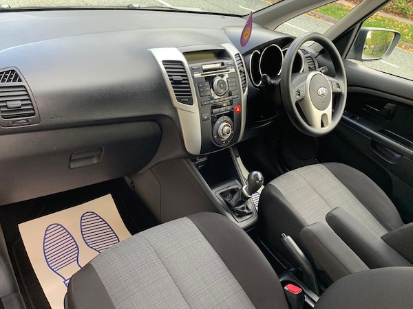 Used Kia Venga 2012 for sale - 76201116: Photo 15