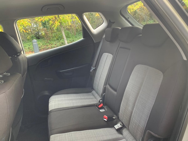 Used Kia Venga 2012 for sale - 76201116: Photo 24