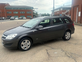 Used Vauxhall Astra 2010 for sale - 75838030: Photo