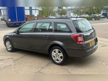 Used Vauxhall Astra 2010 for sale - 75838030: Photo