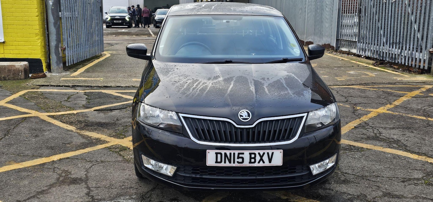 Used Skoda Rapid Spaceback 2015 for sale - 77574451: Photo 2