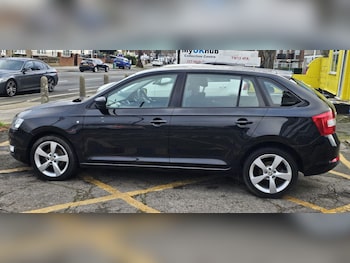 Used Skoda Rapid Spaceback 2015 for sale - 77574451: Photo