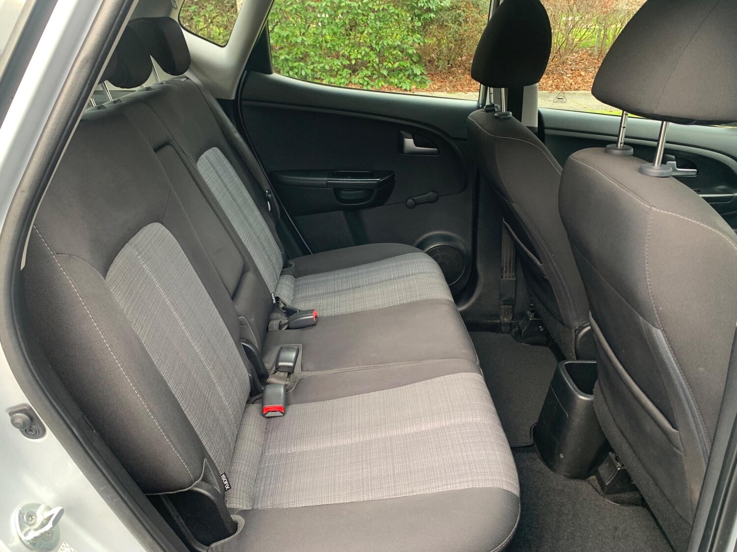 Used Kia Venga 2010 for sale - 77574700: Photo 19