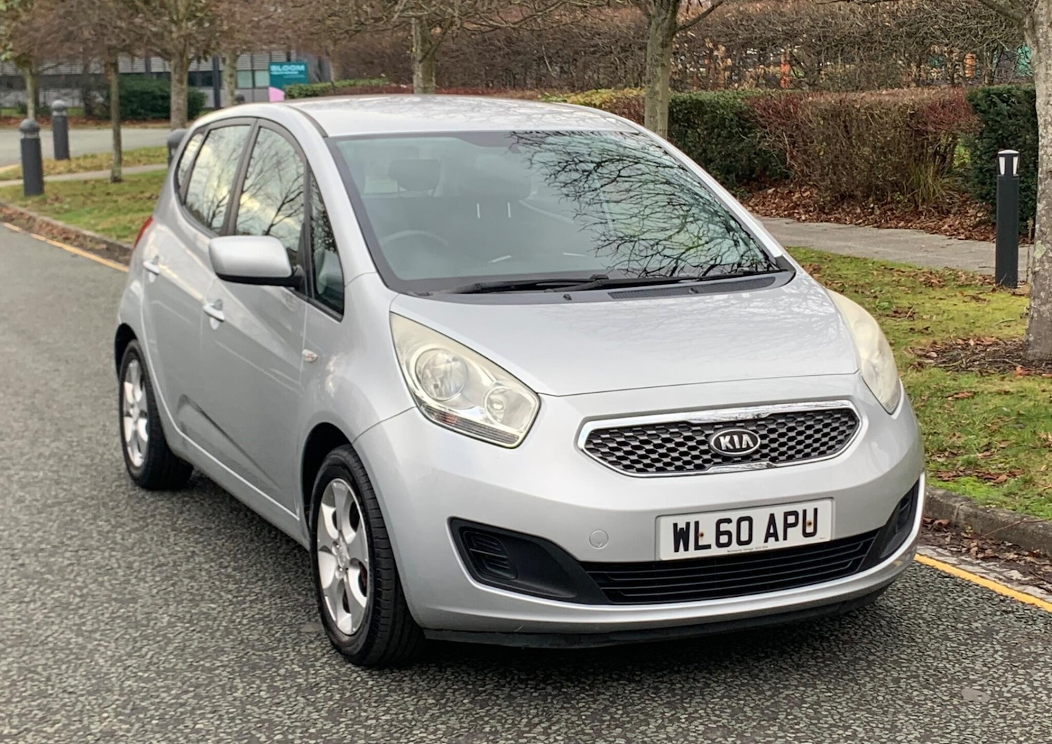 Used Kia Venga 2010 for sale - 77574700: Photo 2