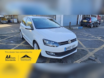 Used Volkswagen Polo 2010 for sale - 77723189: Photo