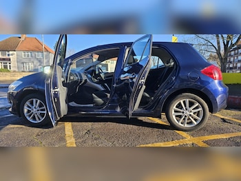 Used Toyota Auris 2009 for sale - 77081392: Photo